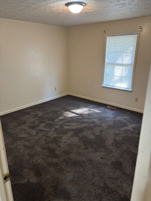 Building Photo - 520 Bell Pl Dr