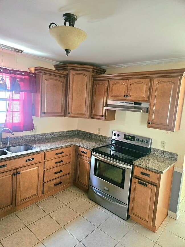 Building Photo - 100 Timberline Ct