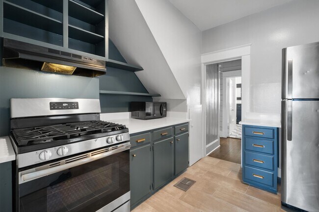 Building Photo - 903 Shoal Cliff Ct