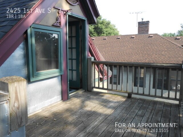 Building Photo - 2425 1st Ave S