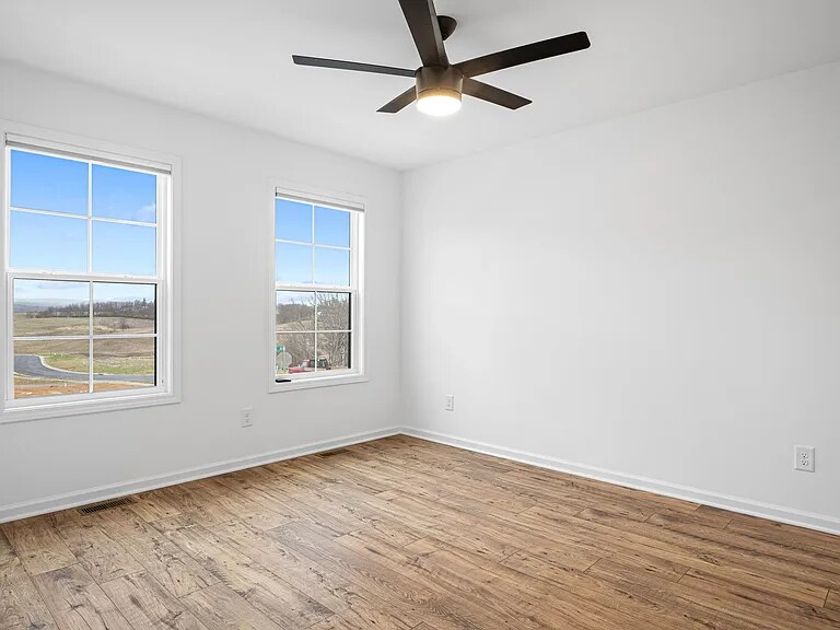 Building Photo - 2005 Kyles Wy