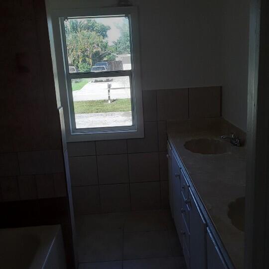 Building Photo - 9310 Sun Ct