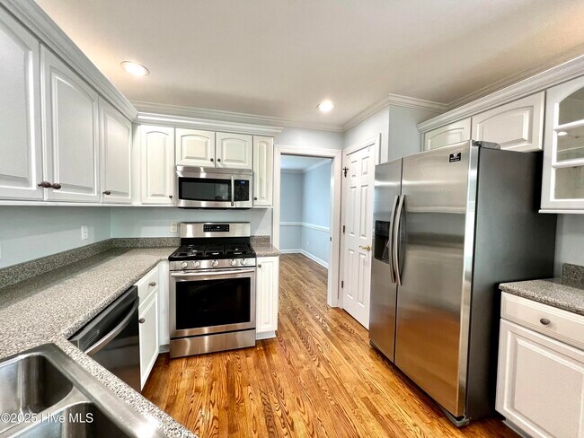 Building Photo - 10173 Stoney Brook Ct SE
