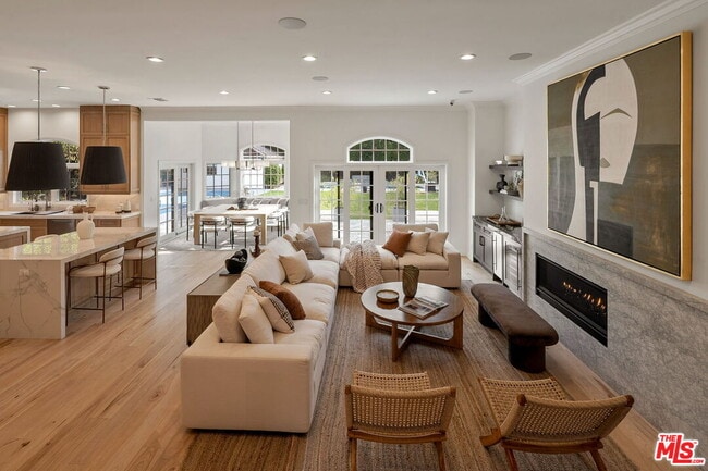 Building Photo - 280 Homewood Rd