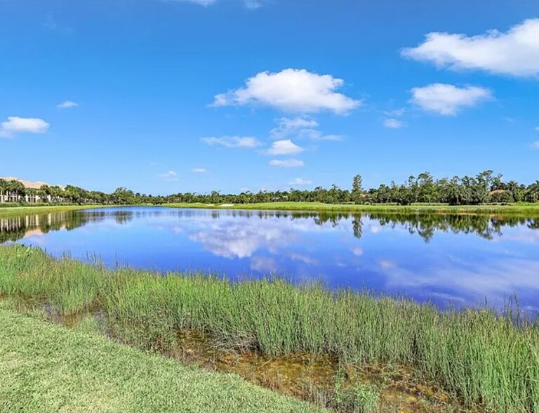 Building Photo - 3695 Montreux Ln