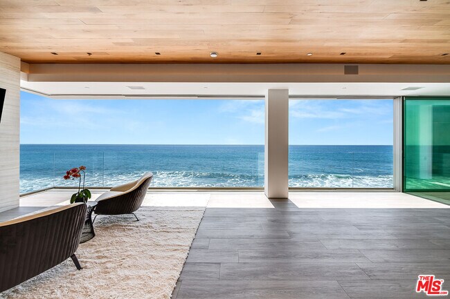 Building Photo - 24300 Malibu Rd