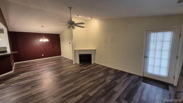 Building Photo - 5203 Chesapeake Cir