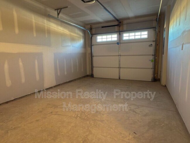 Building Photo - 14639 Hancock Towns Dr