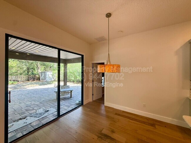Building Photo - 13658 Kayak Ct