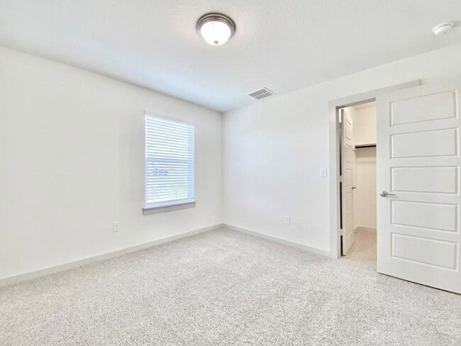 Building Photo - 1005 Winnsboro Lp