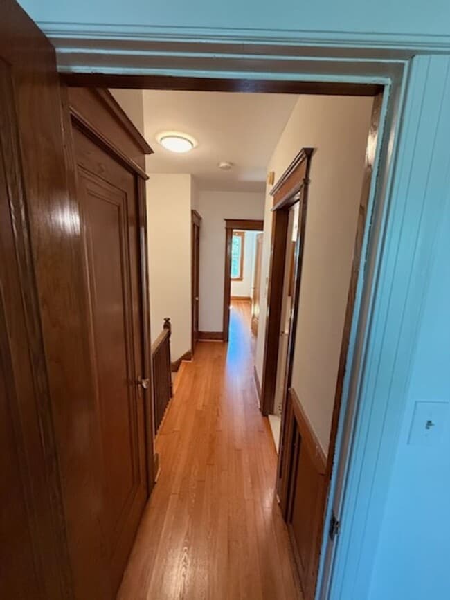 Building Photo - UPDATED 4/BR in Glover Park!