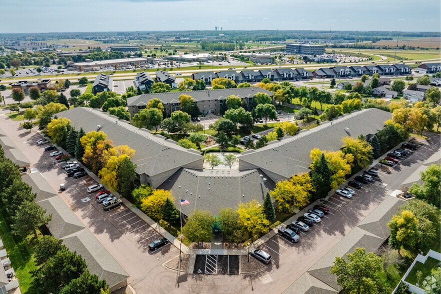 Building Photo - The Lexington Estates