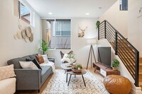 Building Photo - 34 W Cremona St