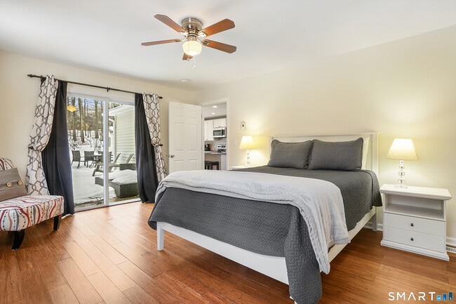 Building Photo - 62 Sherry Ln