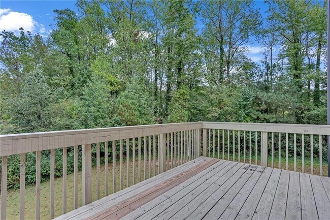 Building Photo - 568 Garden View Ct