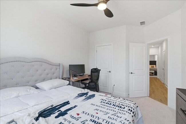 Building Photo - Welcome to this stunning, newly built 2025 townhome nestled in the heart of Brambleton