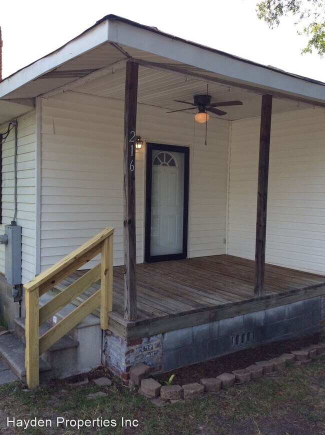 Primary Photo - 2 br, 1 bath House - 216 Safie 5th Street