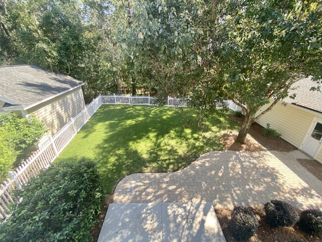 Building Photo - Rent Ready, Four Bedroom Home in Parkside ...