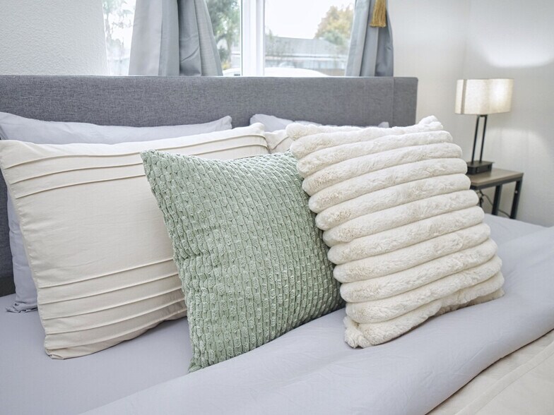 Building Photo - 2913 Aetna Way