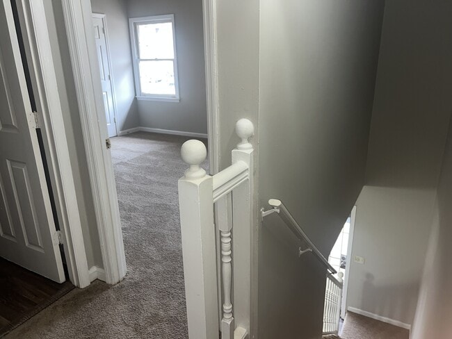 Building Photo - 4576 Golf Vista Cir