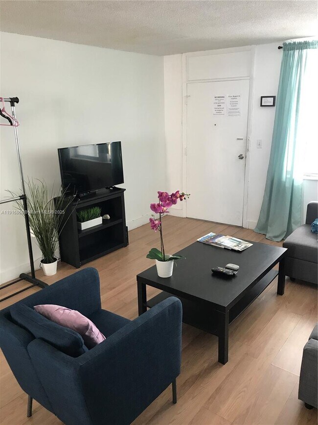 Building Photo - 1732 Meridian Ave