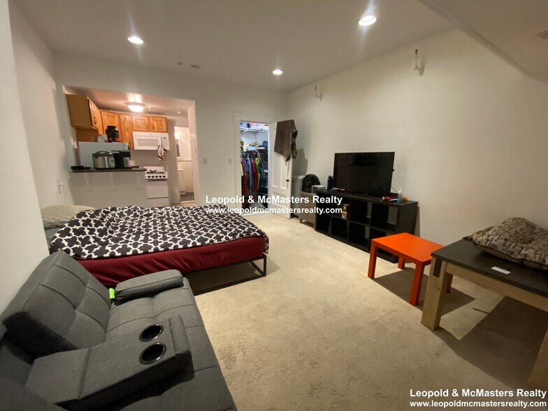 Building Photo - 380 Commonwealth Ave