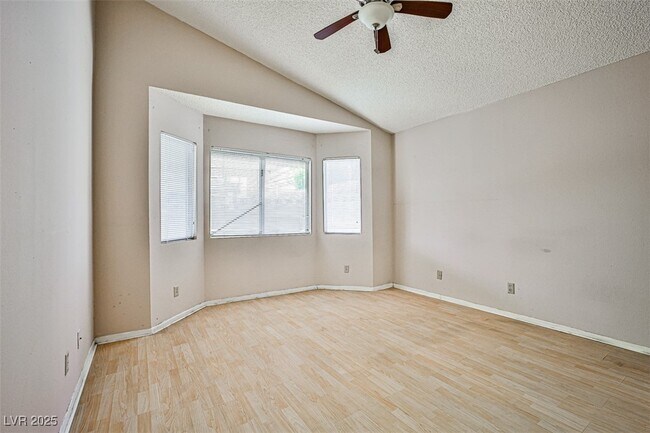 Building Photo - 6801 Midpark Cir