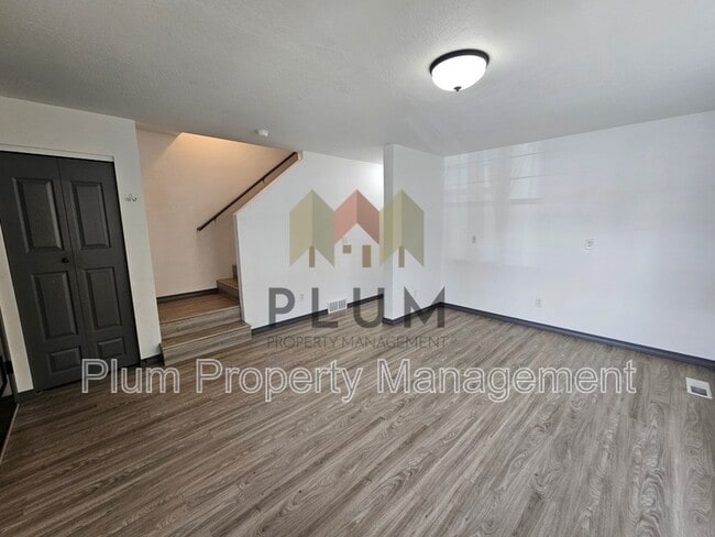 Building Photo - 1314 Bulwer St