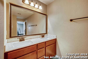 Building Photo - 3355 Putnam Fields