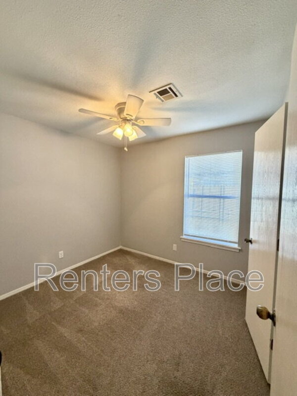 Building Photo - 444 West 147th Pl S