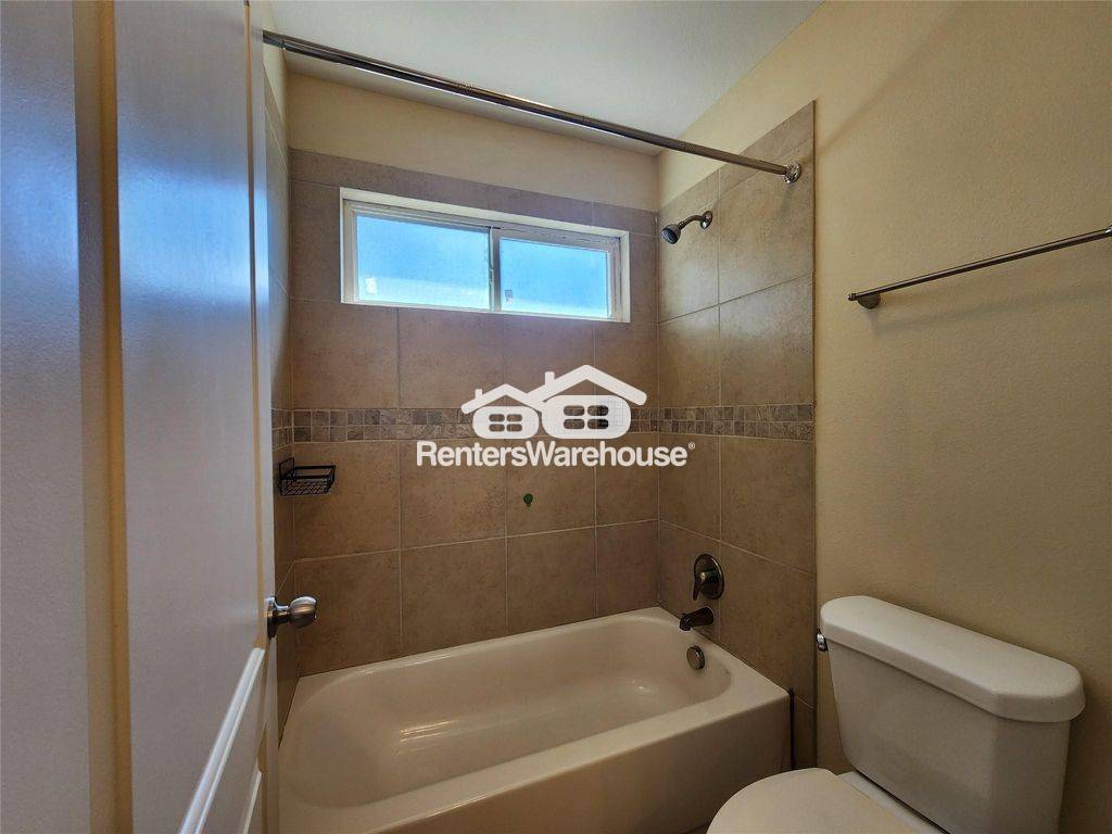 Building Photo - 1714 Doyle Ct