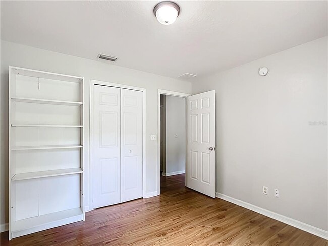 Building Photo - 14939 SW 46th Cir