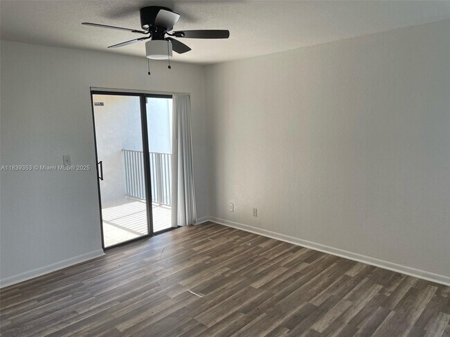 Building Photo - 10115 W Sunrise Blvd