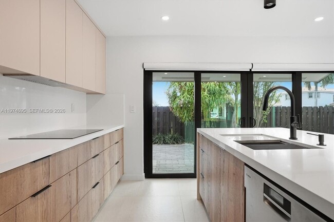 Building Photo - 11959 SW 122nd Ct