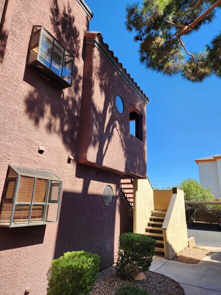 Building Photo - 4050 Pacific Harbors Dr