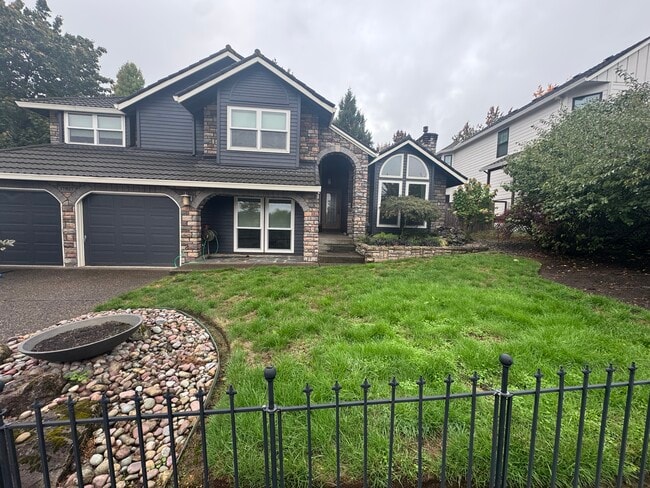 Building Photo - 17927 Ridge Lake Dr