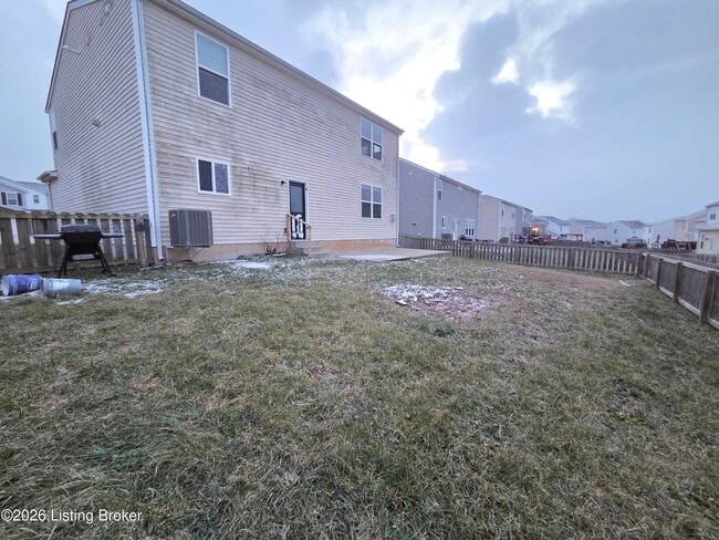 Building Photo - 272 St Regis Dr