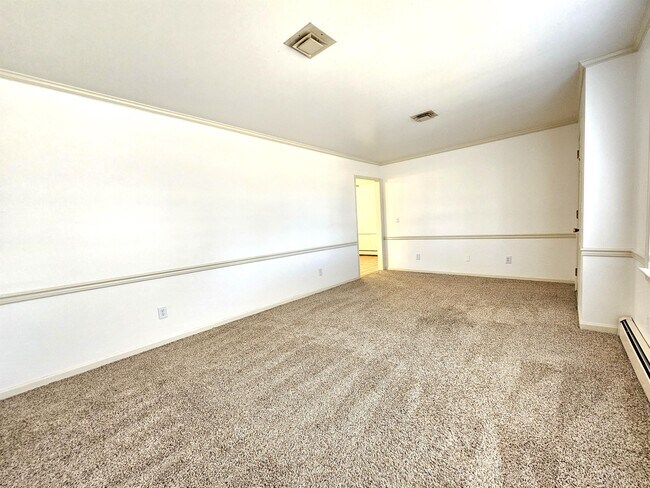 Building Photo - 27820 Crooked Oak Ln