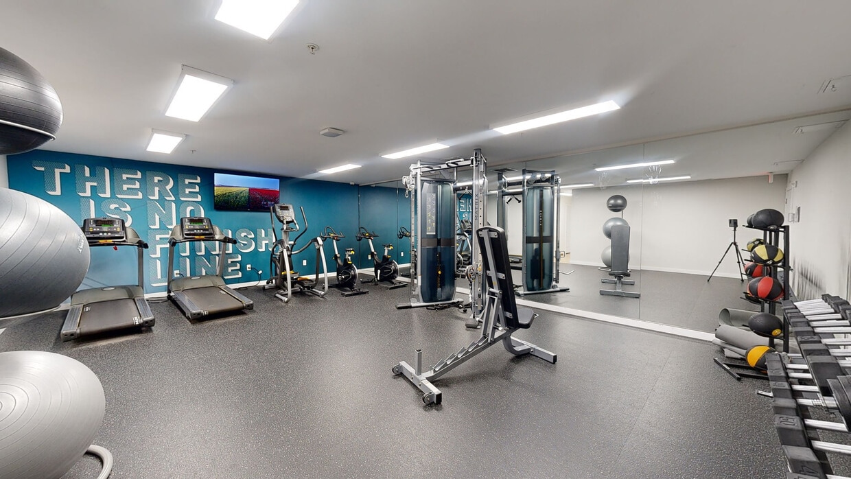 Meadowbrook Gardens 120 N Frontage Rd Mansfield CT 06250 - Main Image