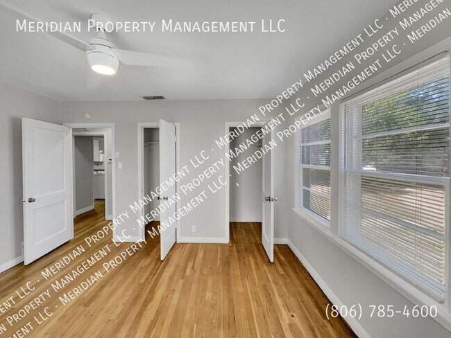 Building Photo - 2301 35th St
