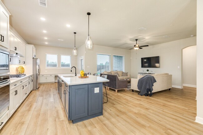 Building Photo - 9806 Starry Night Ln