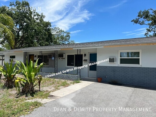 Primary Photo - 9305 5th St N