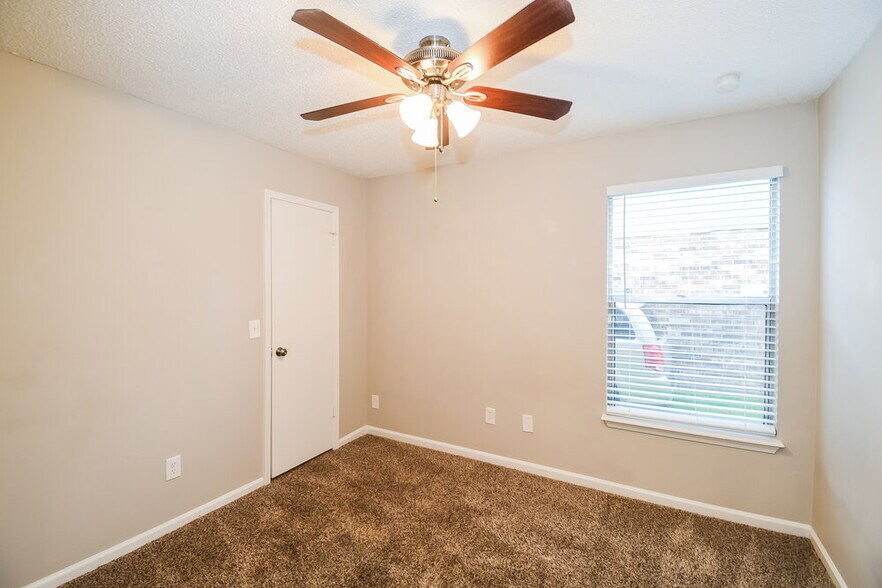 Building Photo - 1552 Shearwater Dr