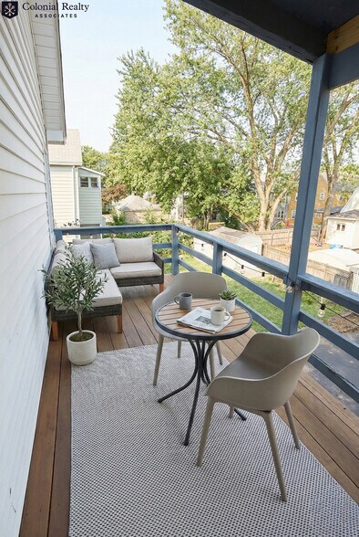 Building Photo - 47 Chapman St