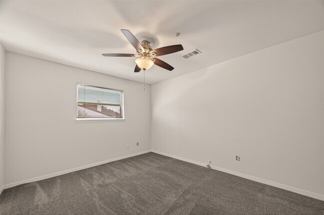Building Photo - 7655 S Braeswood Blvd
