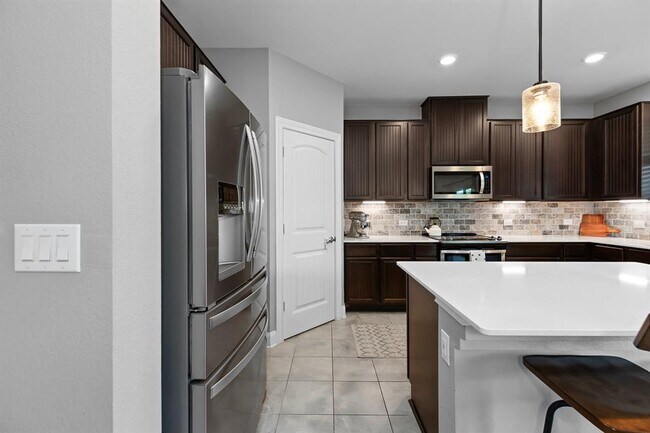 Building Photo - 7813 Peccary Dr