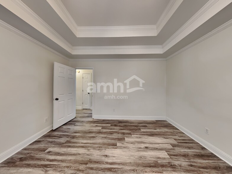 Building Photo - 956 Chippewa Oak Dr