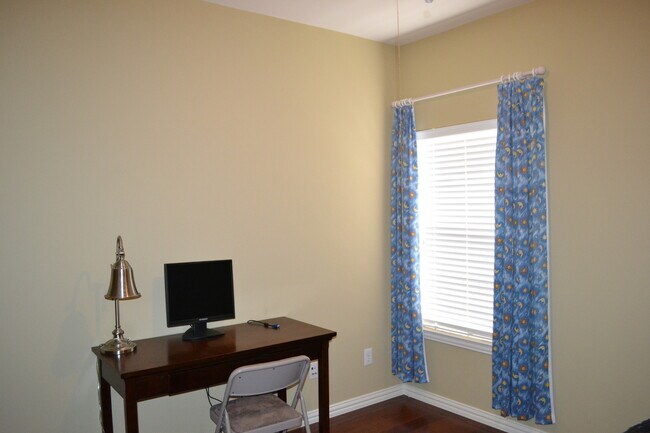 Building Photo - House for Lease in Plano