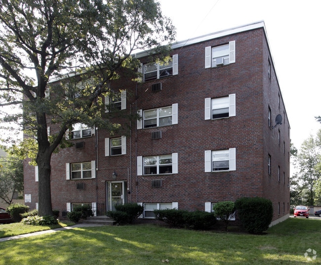 Building Photo - 100 Quarry St