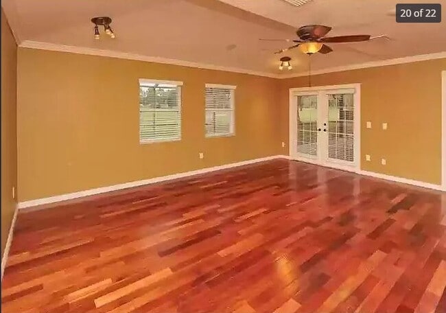 Building Photo - 4606 Cloverlawn Dr